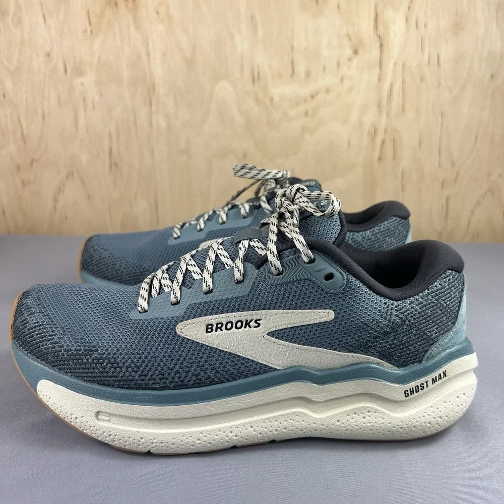 Brooks Ghost Max 2 Women's Size 8B Blue Running Shoes Cushioned Comfort
